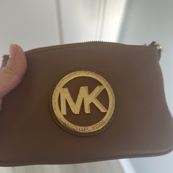 Michael Kors brown with gold hardware large purse and wristlet! - Picture 10 of 13